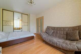 Апартаменты Apartments on Ploscha Yakuba Kolasa Минск Апартаменты-11