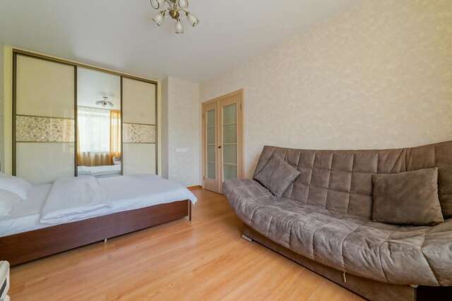 Апартаменты Apartments on Ploscha Yakuba Kolasa Минск-13